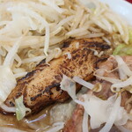 ラーメン二郎 - 炙