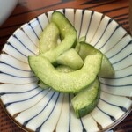定食 くぅべ - ウリの漬物