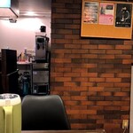 キッチン REST - 初めてテーブル席に座った