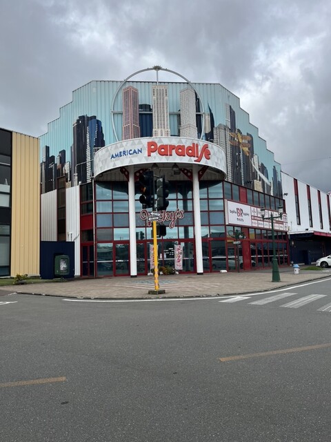 ヴィキーズ（Vicky's） - 柳原（ドーナツ）の写真