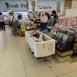 Queen's Mart ヤオマサ - 店内