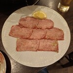 炭火焼肉 大歓 - 