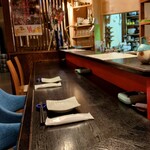 口悦 - カウンター席