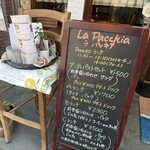 La Pacchia - ランチの看板