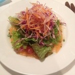 自家製ノルウェーサーモンマリネ サラダ添え