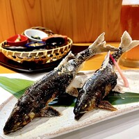 柳家錦 - ② 鮎（和良川）の塩焼き