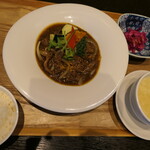 ARBOL - （2025/8月）米沢牛と夏野菜のスパイスカレー