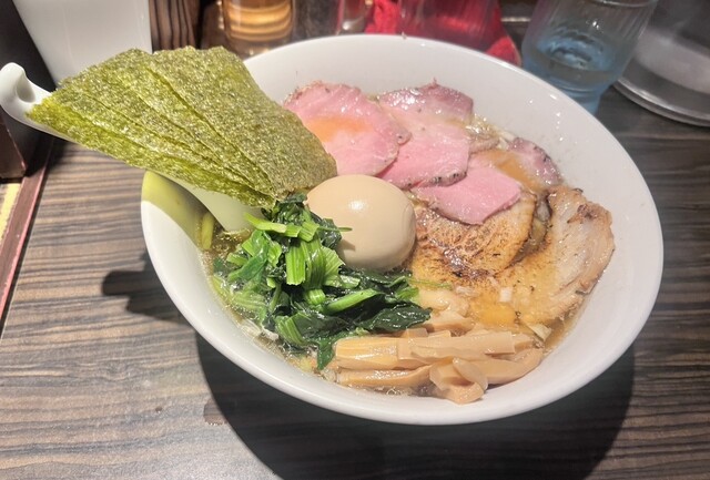 Menya Hotaru photo 2