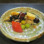 小菜一碟 - 剣先イカと新銀杏の朝天唐辛子炒め。