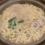 谷口食堂 - 元祖鍋焼きらーめん並900円