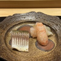 鮨 十兵衛 - ① 福井産カマスと新湊のボタンエビ