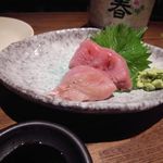 卯 - マグロ刺身