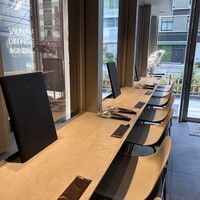 フレンチバルギンザ by plein - 内観