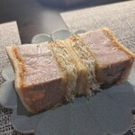 洋食堂 葡萄 - NAKAZATOカツサンド