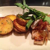 OSAKA きっちん 銀座本店 - じゃがバターと国産黒豚ロースステーキ