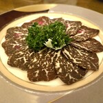 セラ・アンフィニィ - イチボの干し肉