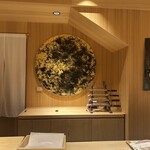 あま木 - 金沢の箔アーティストによる煌びやかな作品