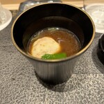 あま木 - 桜海老のしんじょう　赤だし