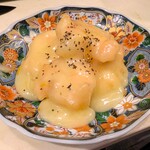 新宿思い出横丁 ばんしゃく家 - 特製ソースの大エビマヨ