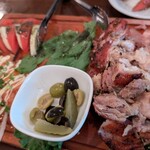 シュラスコ 肉寿司食べ放題 夜景肉バル サルーテジャポン - 