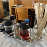 大衆居酒屋リリー - 卓上調味料類
