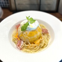 Fruits Bistro SABLIER - 白桃の冷製スパゲッティトリュフと黒胡椒の香り