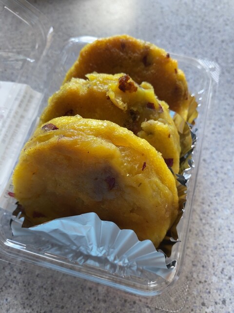 丸徳商店 - 大曲（和菓子）の写真