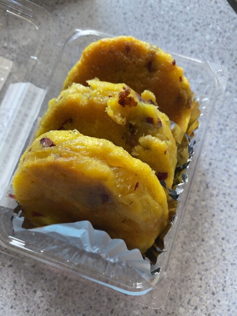 丸徳商店 - 大曲（和菓子）の写真