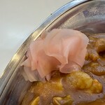 カレーショップ インデアン - 生姜の甘酢漬け。