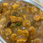 カレーショップ インデアン - シーフードw／ベーシックルー辛口＋大盛り（1,078円＋220円）。