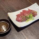 炭火焼肉 にく式 - ハツサシ