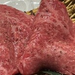 炭火焼肉 にく式 - ランプ