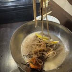 炭火焼肉 にく式 - 冷麺