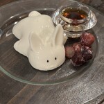 Wine restaurant The Attachment - 