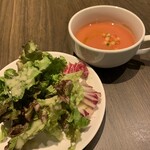 Café Du Monde - ランチ＊ミネストローネとサラダ