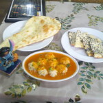 Eg Dine - マンゴーラッシー ＆ スープモモ ＆ プレーンナン ＆ チョコレートナン