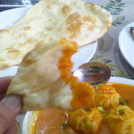 Eg Dine - マンゴーラッシー ＆ スープモモ ＆ プレーンナン ＆ チョコレートナン