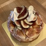 パティスリー リョーコ - 晩夏の無花果は、初夏の無花果と比べてバーガンディみが強く、色彩的にも華やかですよね〜。