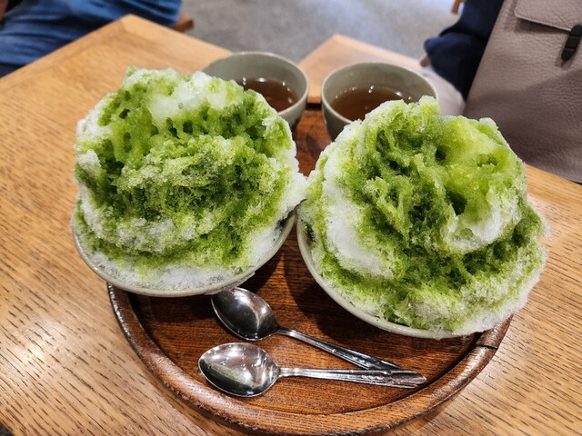 赤福 内宮前支店 （あかふく） - 五十鈴川/和菓子 | 食べログ