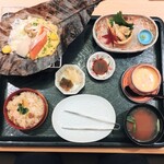 高崎 甲羅本店 - 『秋香〜甲羅特選朴葉焼き』の主膳。