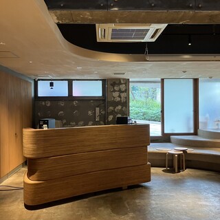 Common cafe&music bar lounge_2