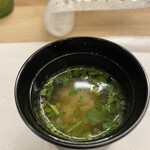 鮨処 暁 -akatsuki- - 海老殻お味噌汁