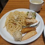 PIZZA SALVATORE CUOMO - パスタのおかわりといろいろ(^^♪