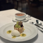 THE COSMOPOLITAN GRILL BAR TERRACE - 