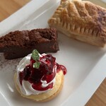 コミュニティカフェヒッポポ - ドルチェ3種盛
