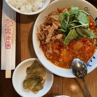 個室中華 頤和園 溜池山王店 - 
