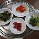 전주중앙회관  - 2012年のおかず4品