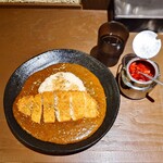 黒岩咖哩飯店 - 