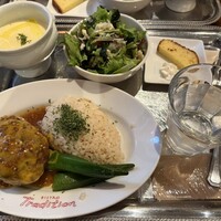 トラディシオン 日本橋 - 