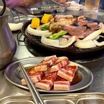 個室 神戸焼肉×食べ放題専門店 肉丸 三宮本店 - 